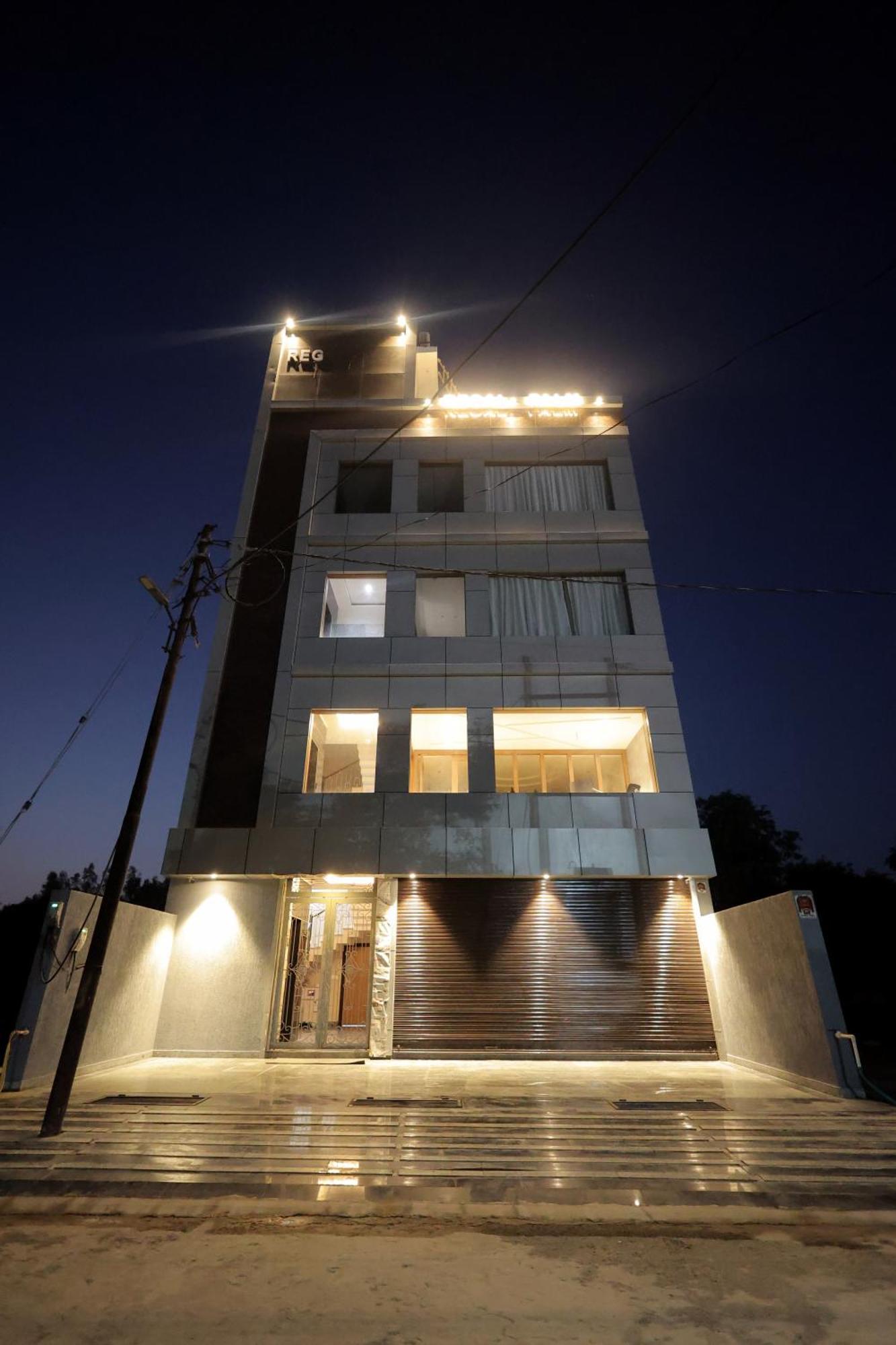 Hotel Regal Palm Moradabad Exterior photo