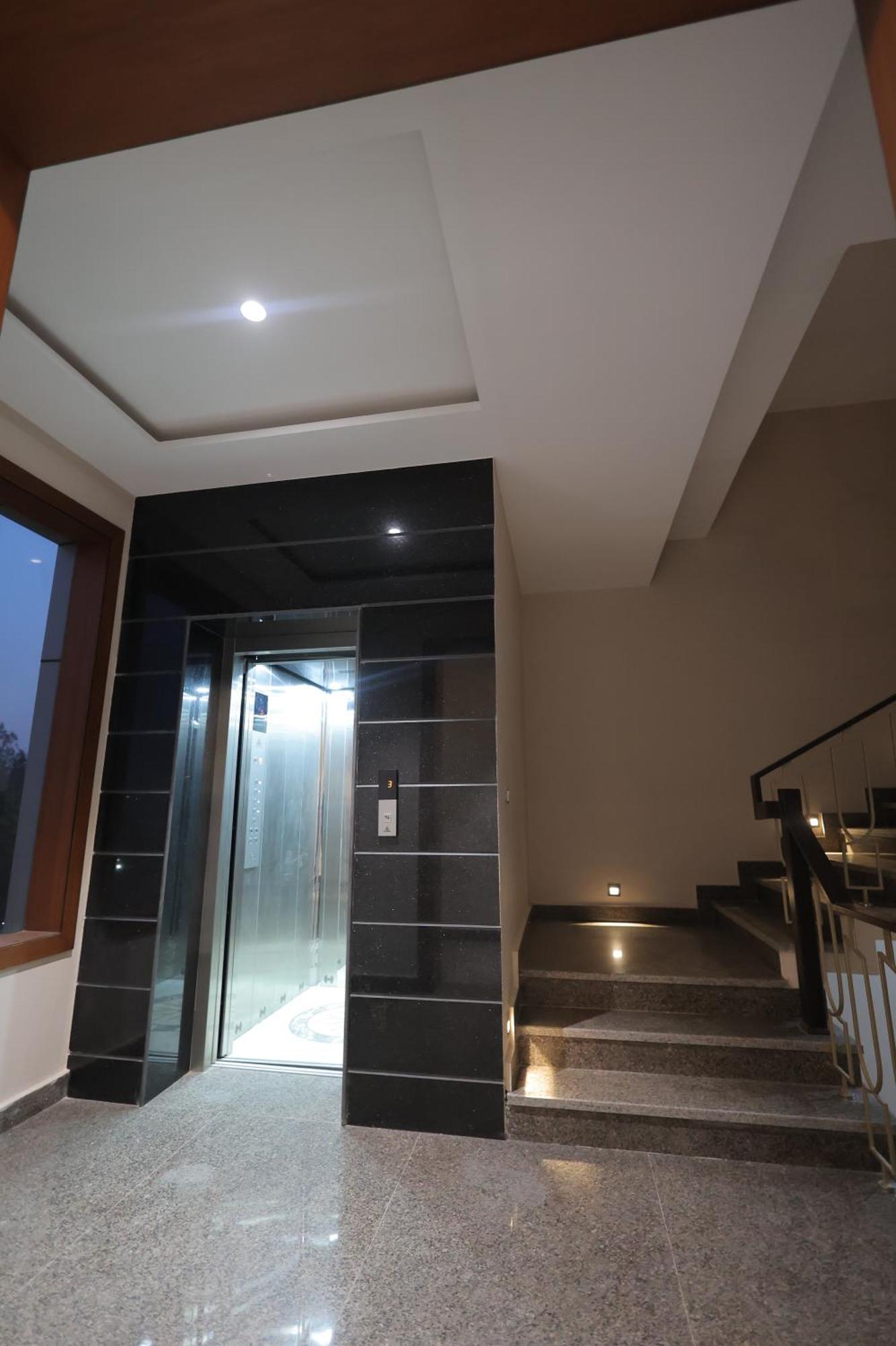 Hotel Regal Palm Moradabad Exterior photo